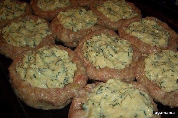 Рецепт мясных гнезд со сливочной серединкой